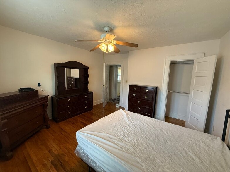 Building Photo - 2340 Newnan St