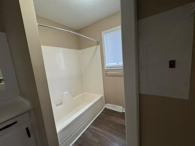 Building Photo - 224 Sunnydale Dr