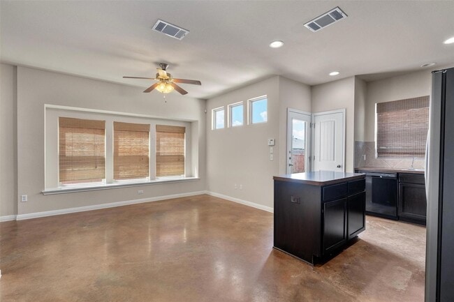 Building Photo - 4606 Graceful Ln