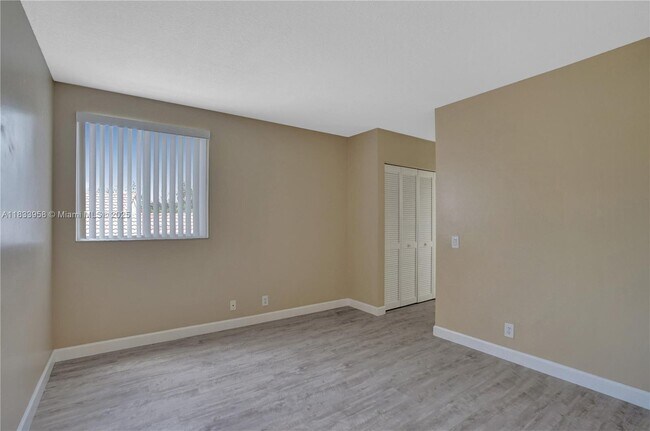 Building Photo - 797 Chimney Rock Rd