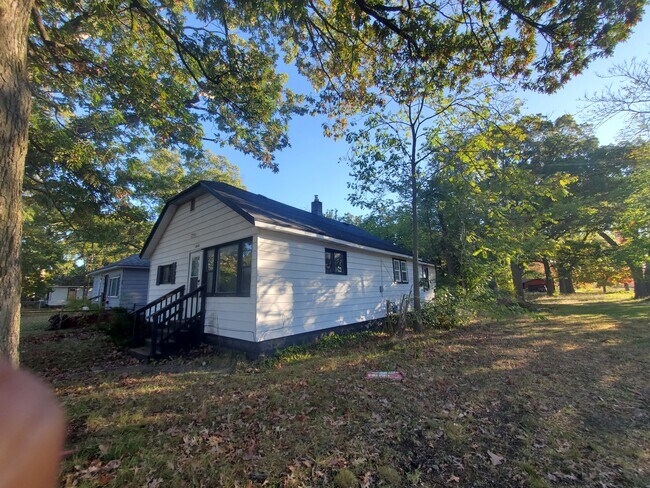 Building Photo - 2646 Reynolds St