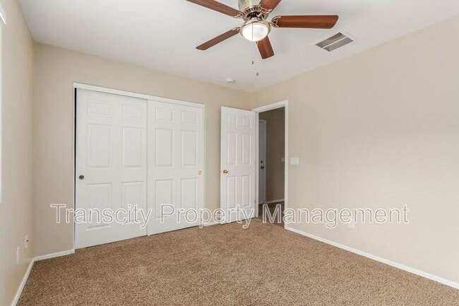 Building Photo - 4189 S Rim Rd