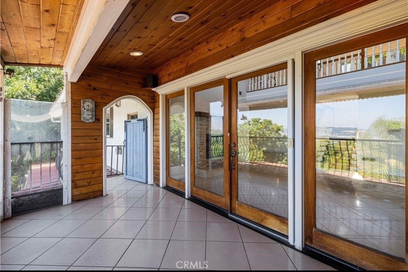 Building Photo - 3916 Carnavon Way