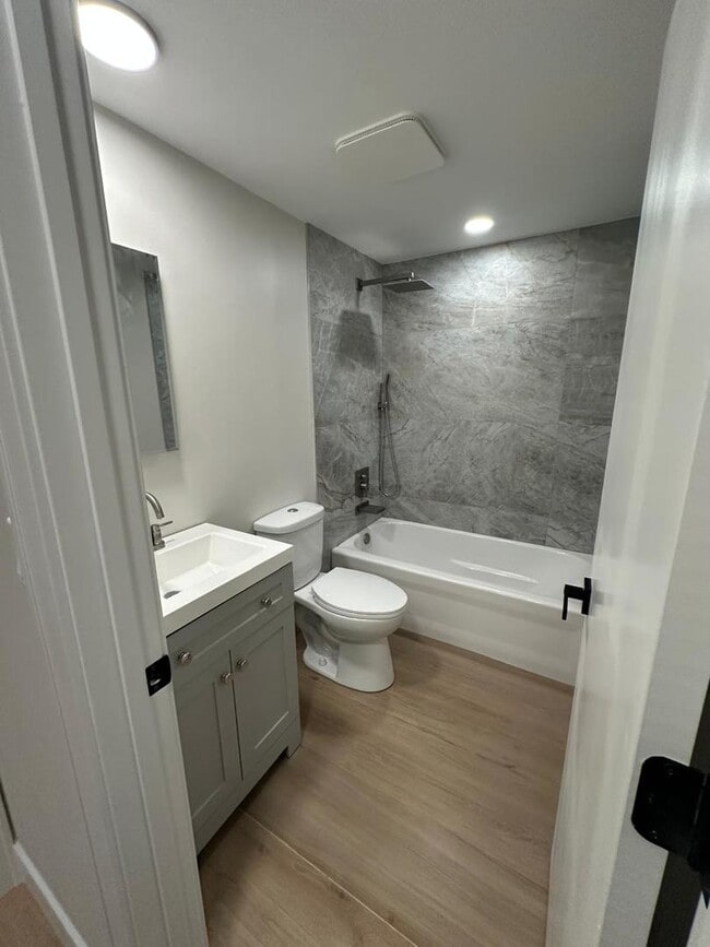 Building Photo - 1851 S Morris Hill Dr