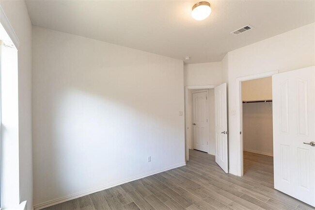 Building Photo - 4318 Payton Manor Ln