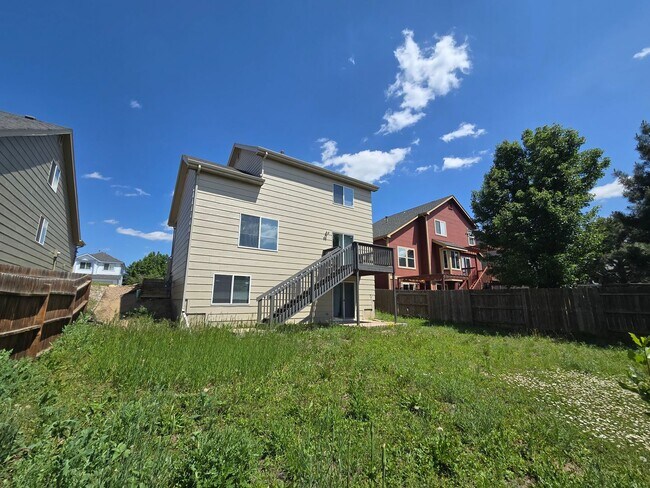 Building Photo - 3 Bedroom home