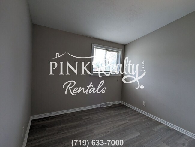 Building Photo - 123 Amherst St