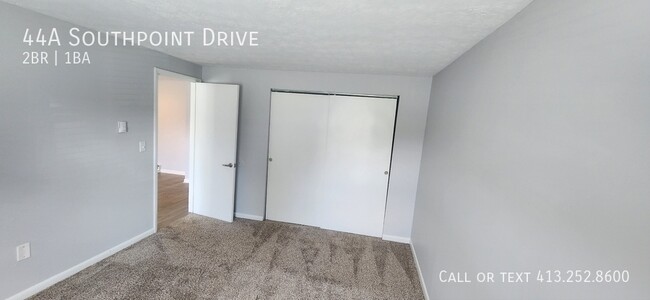 Building Photo - 44 Southpoint Dr