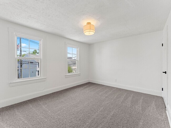 Building Photo - 124 Rancocas Rd