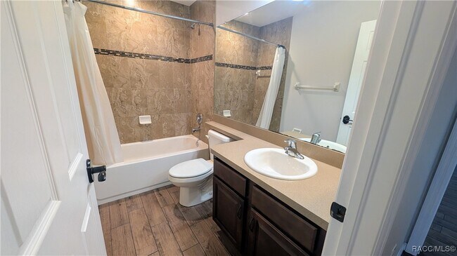 Building Photo - 5333 W Customer Ct