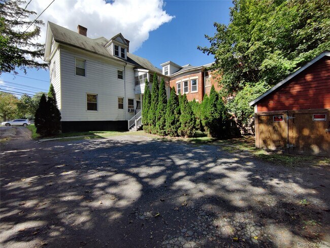 Building Photo - 78 S Hamilton St