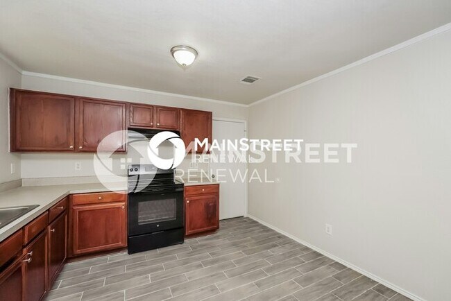 Building Photo - 4 Bedroom Pet-Friendly Home in Fort Worth, TX with Main Street Renewal