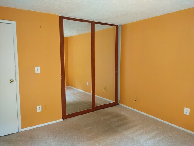 Building Photo - 13983 Cabells Mill Dr