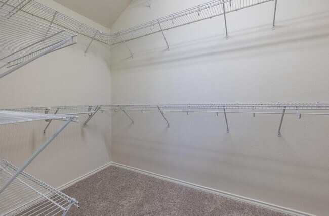 Building Photo - 5402 Hickory Harvest Dr