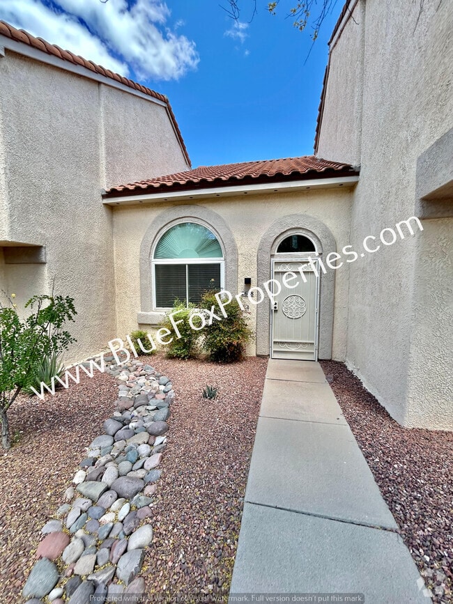 Building Photo - 2688 W Avenida Azahar