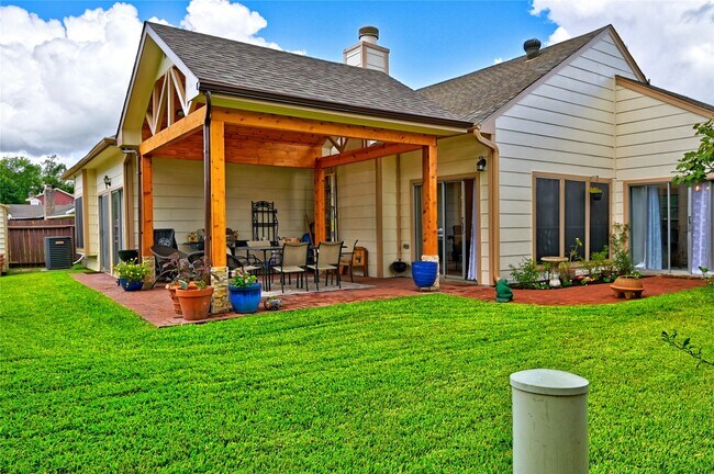 Building Photo - 7407 Creekfield Dr