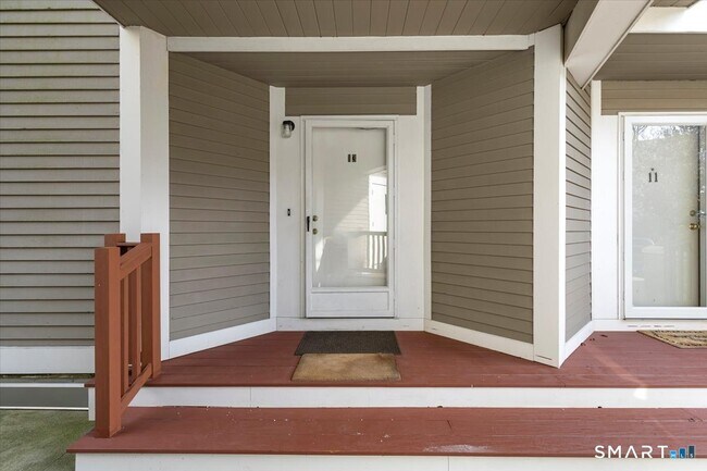 Building Photo - 13 Harbour Close