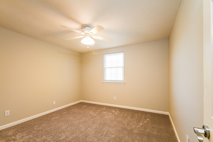 Building Photo - 19541 Jena Dr