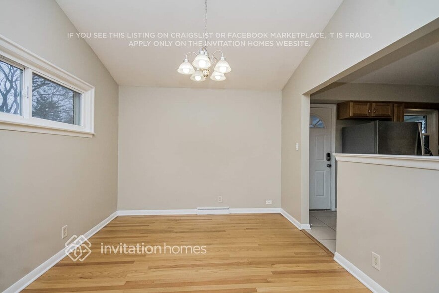 Building Photo - 3643 Greenwood St