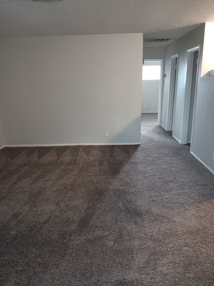 Building Photo - 2241 Ellis St