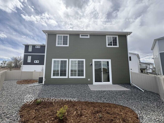 Building Photo - 3377 Streamwood Dr