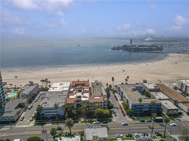 Building Photo - 1230 E Ocean Blvd