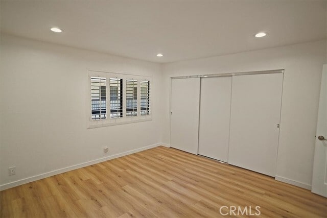 Building Photo - 635 E Elmwood Ave