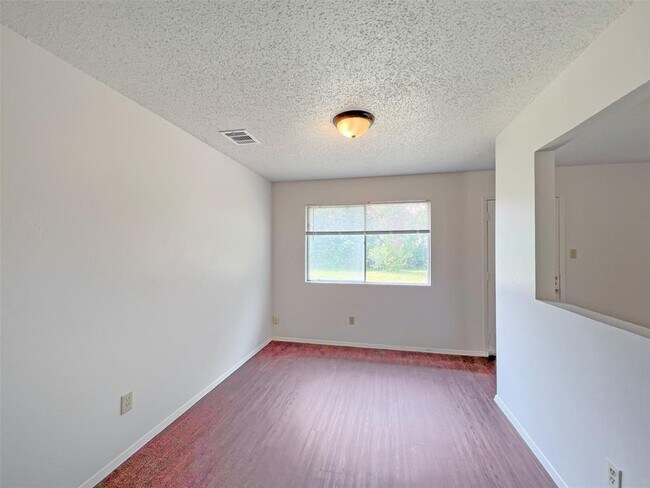 Building Photo - 1749 Cricket Hollow Dr