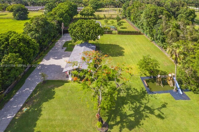 Building Photo - 14305 Stirling Rd