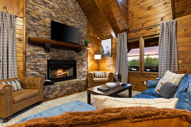 Building Photo - 181 Sugar Mountain Rd