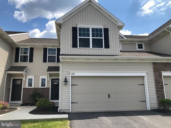 Building Photo - 1681 Haralson Dr
