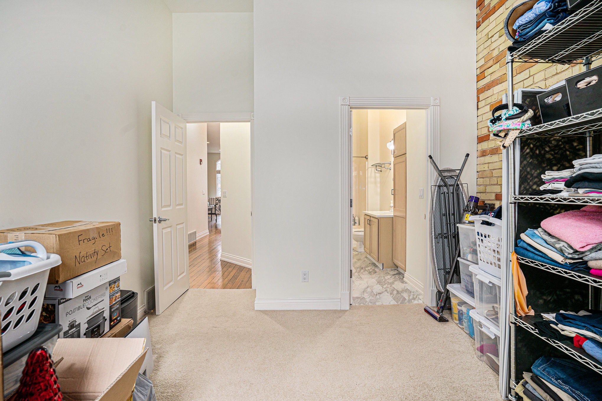 Building Photo - 32 E 8th St