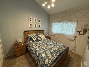 Building Photo - Condo at the Beach - Surfside III HOA