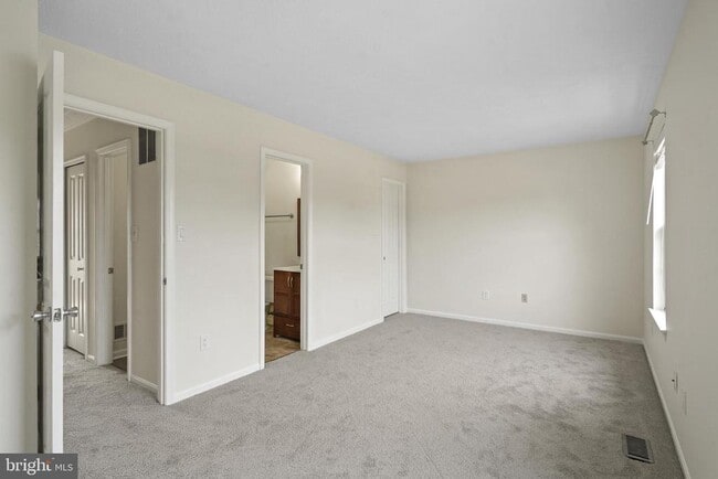Building Photo - 606 Ransom Ct