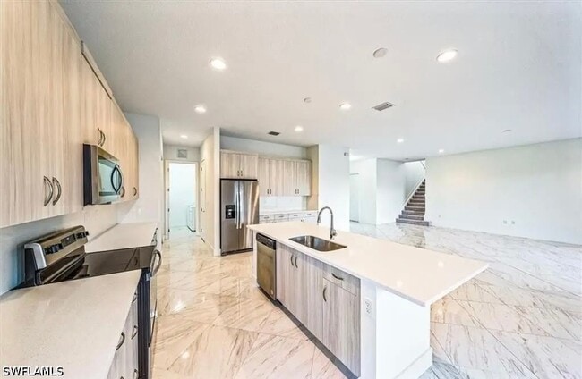 Building Photo - 5225 Marano Dr