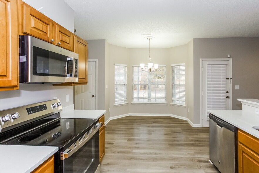 Building Photo - 1938 Olsen Ln