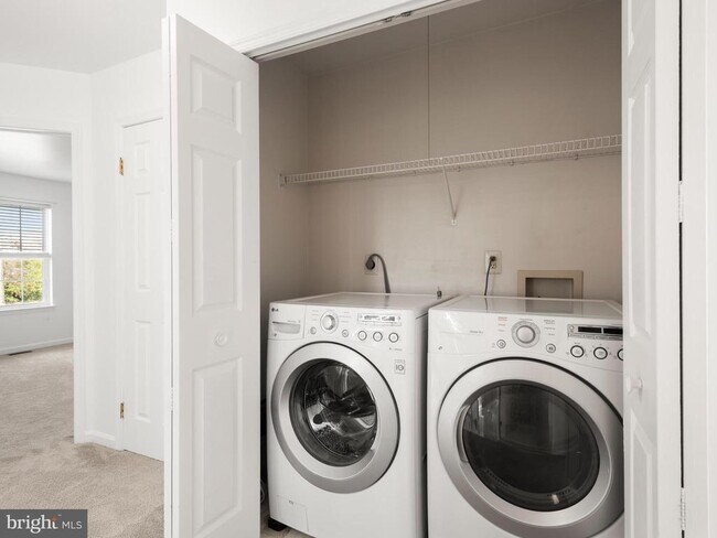 Building Photo - 109 Driftwood Ln