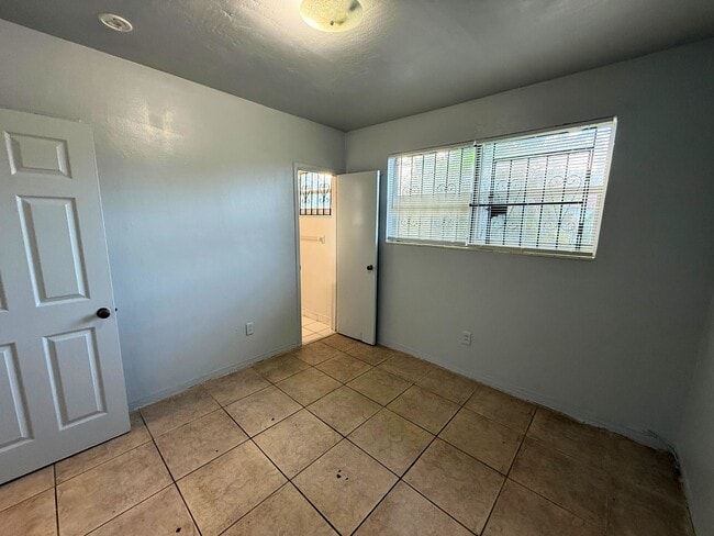 Building Photo - 9745 NW 20th Ave