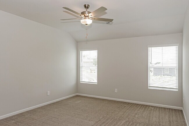 Building Photo - 306 Spanish Moss Ct
