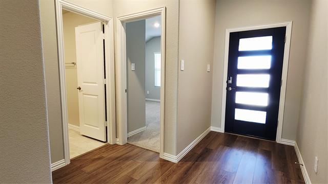 Building Photo - 417 Stagg St