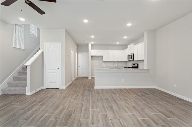 Building Photo - 3718 Malibu Dr