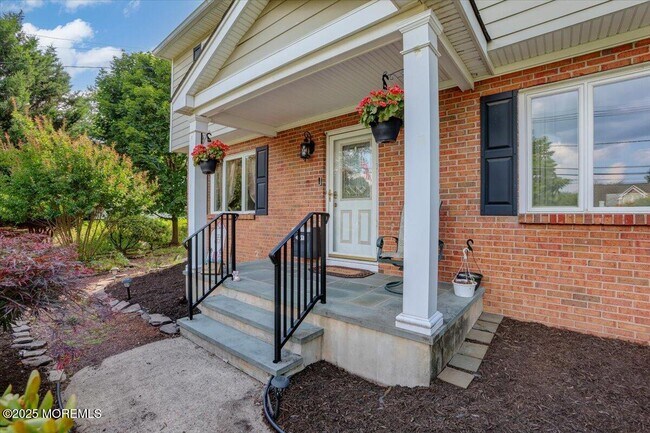 Building Photo - 317 Glenn Ave