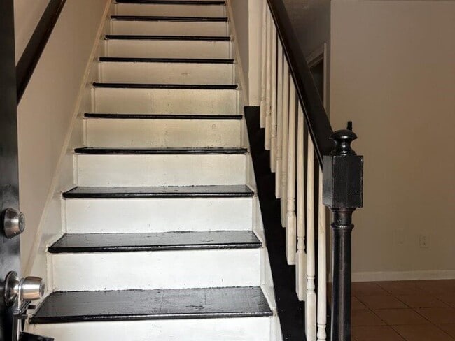 Building Photo - 5510 Estates Ct