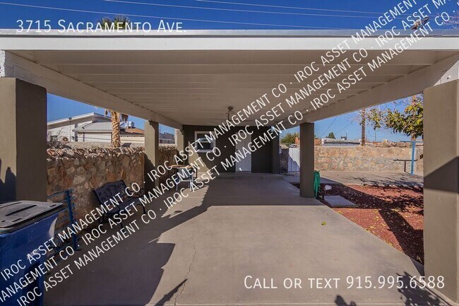 Building Photo - 3715 Sacramento Ave