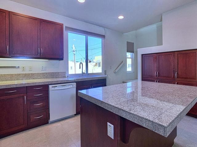 Building Photo - 4688 Nebo Dr