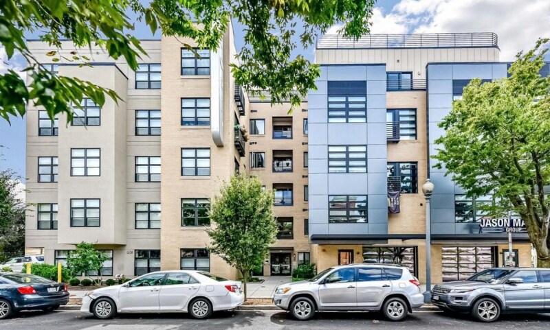 Building Photo - 1111 Orren St NE