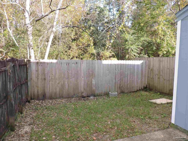 Building Photo - 9725 US-98