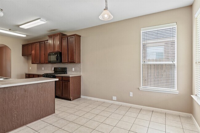 Building Photo - 25218 Melody Oaks Ln