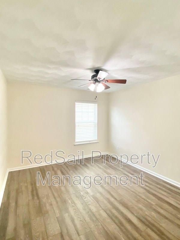 Building Photo - 104 Sharpe Dr