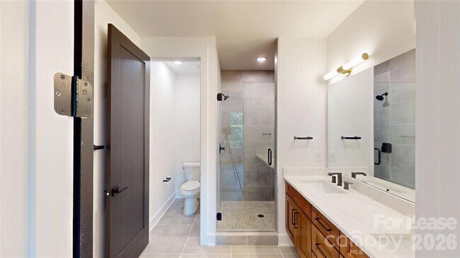 Building Photo - 156 Mattoon St